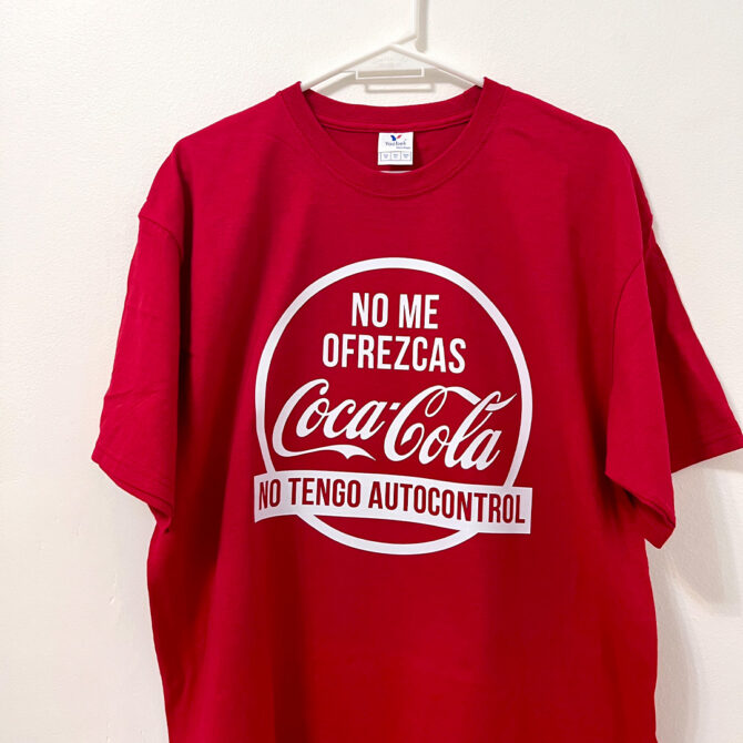 coca cola remera roja