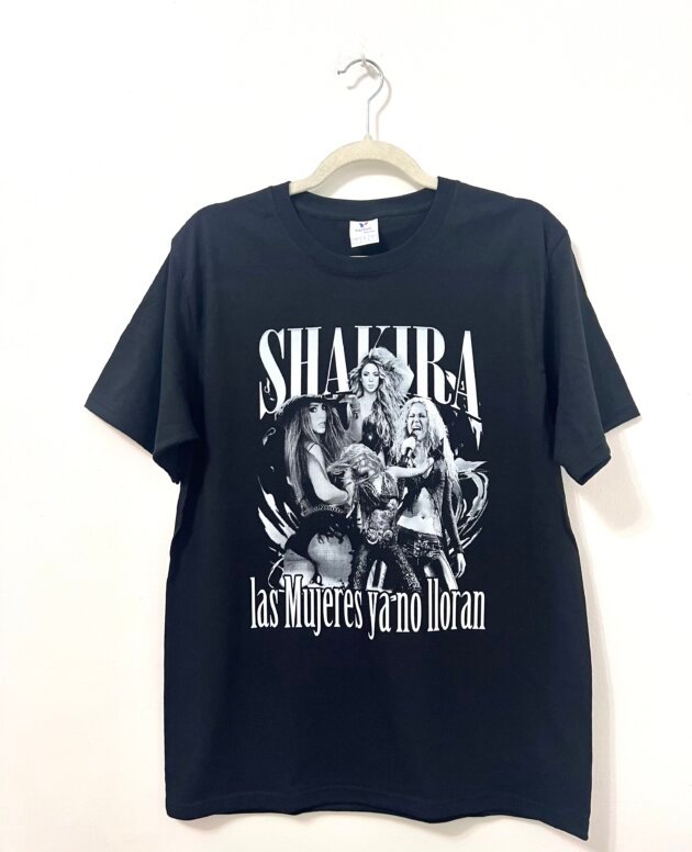 Remera Shakira Tour Las Mujeres Ya No Lloran | Blanco y Negro