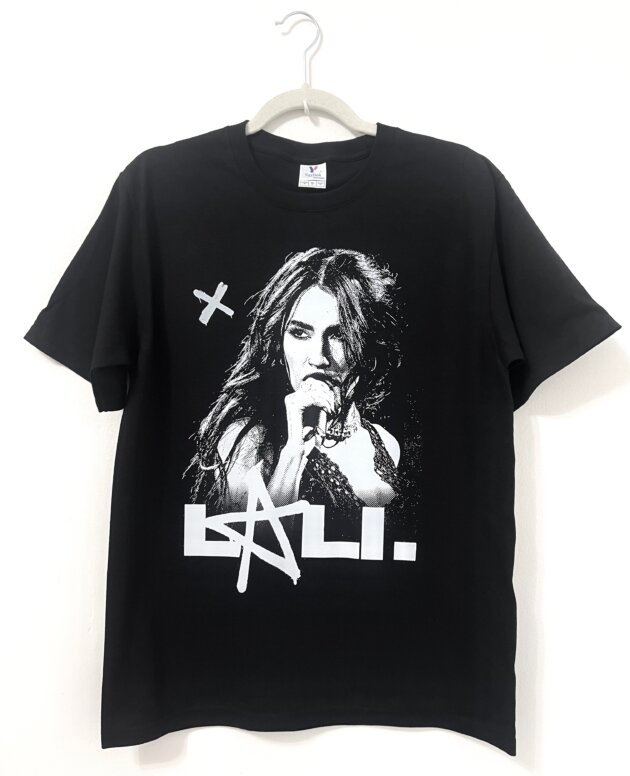 Remera Lali Blanco y Negro