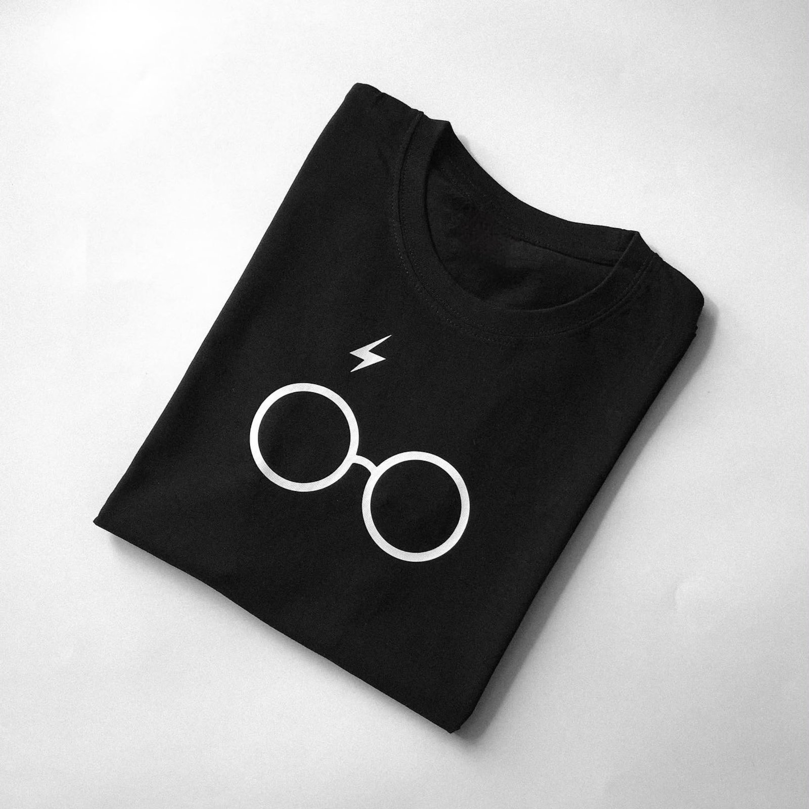 Remera Harry Potter - Lentes y Cicatriz